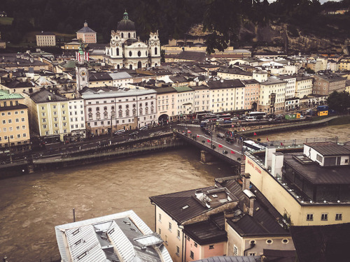 travelingcolors - Salzburg | Austria (by Nacho Coca)Follow me on...
