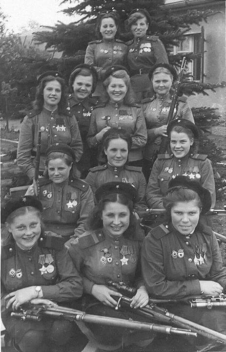 greasegunburgers - 12 snipers from the Soviet 3rd Shock Army...