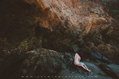 corwinprescott - “The Black Water”San Fransisco, Ca 2014Corwin...