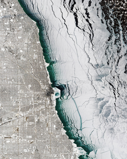 dailyoverview - Check out this amazing Overview of Chicago,...