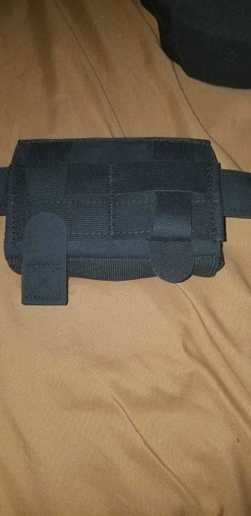 oldcamo:thedisgruntleddoc:thedisgruntleddoc:Got in a new ifak for a gear review. It was just...