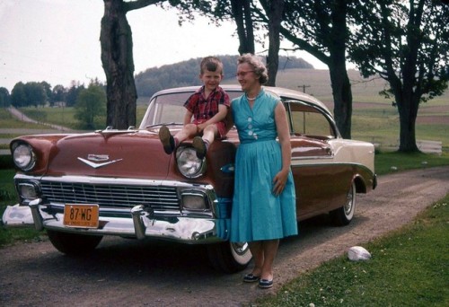 prova275:Kid and Grannie… and her sharp ‘56 Bel Air hardtop