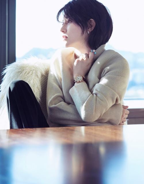 kmagazinelovers - Lee Young Ae - J Look Magazine October Issue ‘15