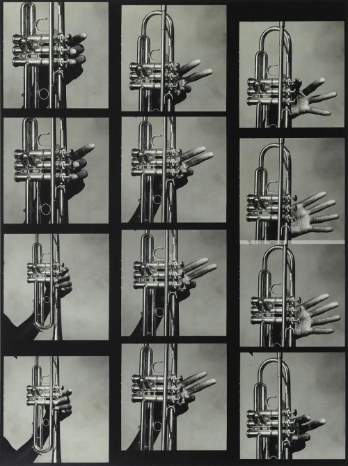 artemisvoice - 12 hands of Miles Davis and his trumpet, New...