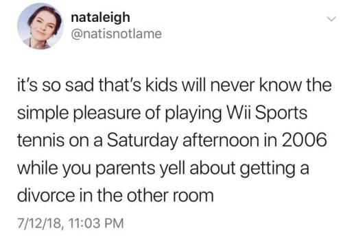 whitepeopletwitter:The kids are majorly missing out