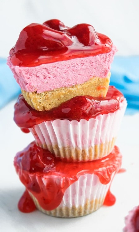 guardians-of-the-food - Strawberry Cheesecake CupcakesRecipe -  ...