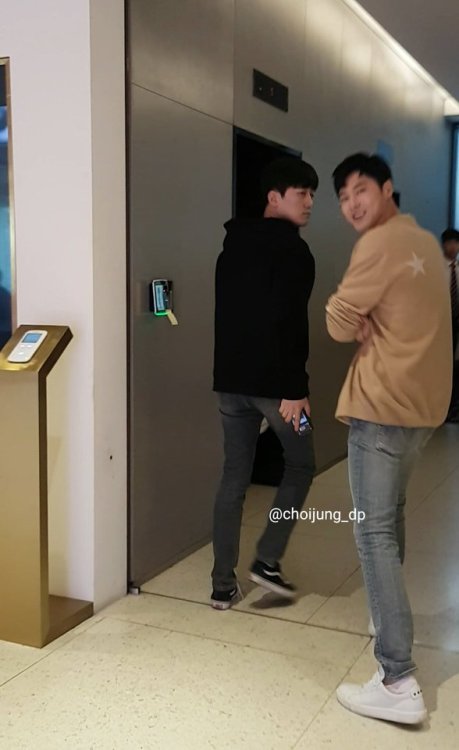 kawaiipickle - 180307 Yunho at SUM today (Changmin was seen there...