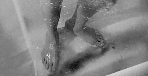 your-flesh-in-my-teeth - classicfilmblr - Psycho (1960) dir....
