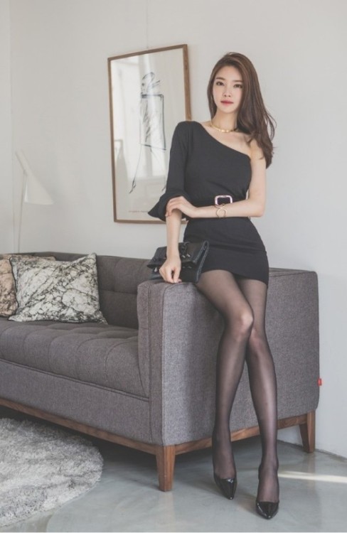 adore-tights - The hottest women in tights
