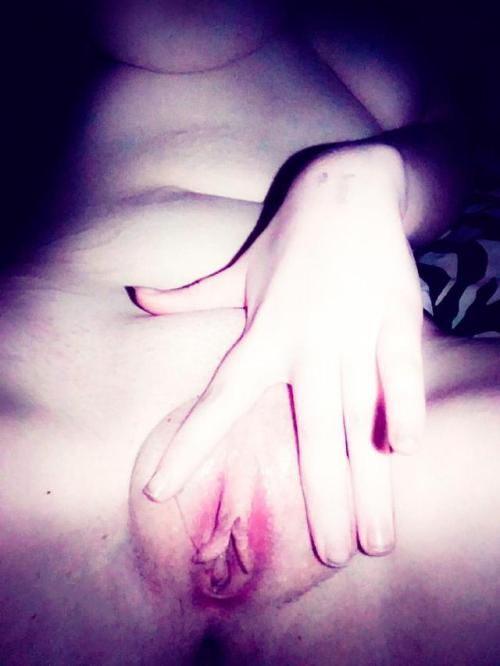 mommys-little-goth-boy:I want to be used so badly