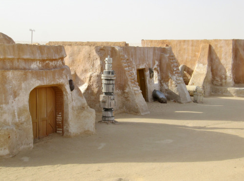 atlasobscura - Leftover Star Wars Sets - Tozeur, TunisiaWhile...