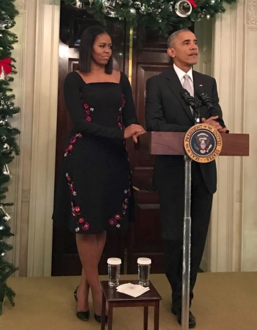 accras:The First Lady and President host White House holiday...