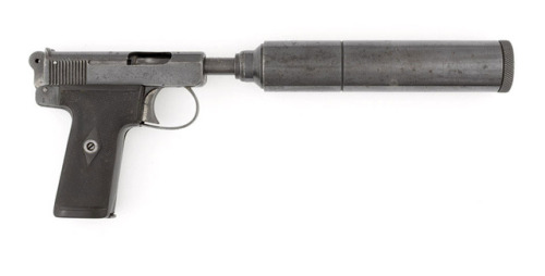 historicalfirearms:M1908 Webley Pistol & M1929 Parker Hale...