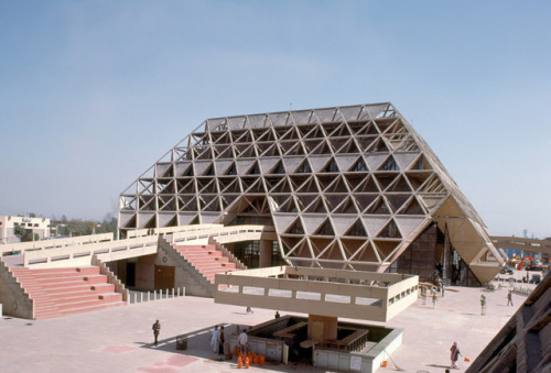 germanpostwarmodern - Hall of Nations (1971-72) at the Pragati...