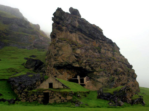 abandonedandurbex - Abandoned cottage in Iceland [960x720]