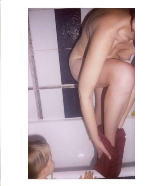 awesome-rockman-again - naked mommy getting out of the bath