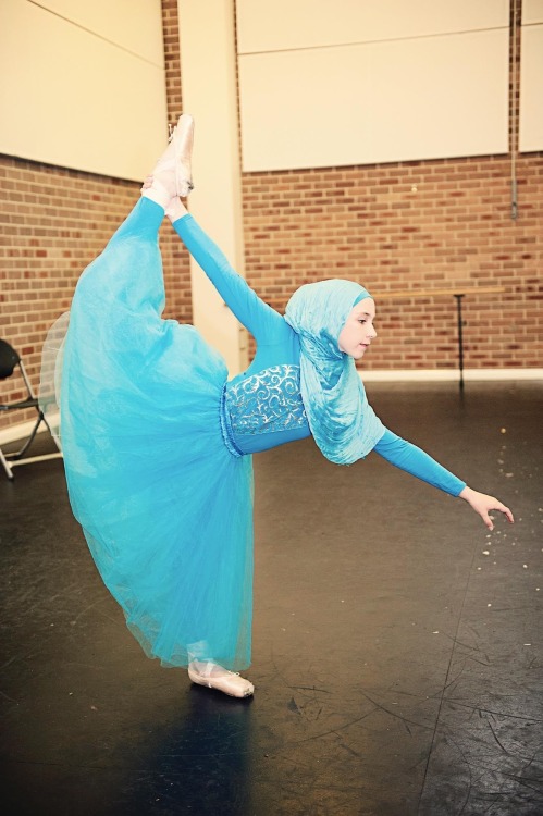 mashable - 14-year-old Muslim girl dreams to be the first hijabi...