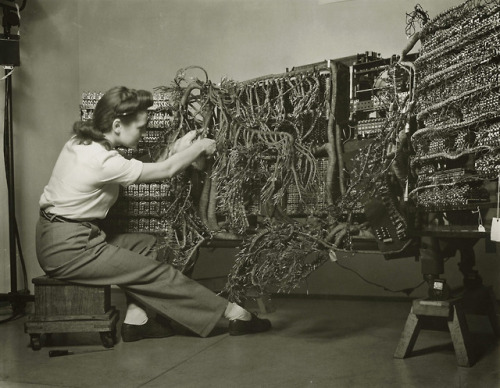 flashofgod - Berenice Abbott, Wiring an early IBM computer, IBM...