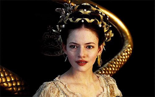 Mackenzie Foy as Clara in The Nutcracker and the Four Realms