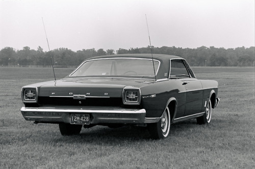 theoldiebutgoodie - UNITED STATES - JUNE 10 - 1966 Ford Galaxie...