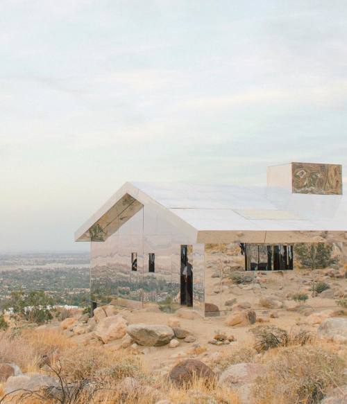 polychelles:Doug Aitkin’s mirage house, photographed by Ashley...