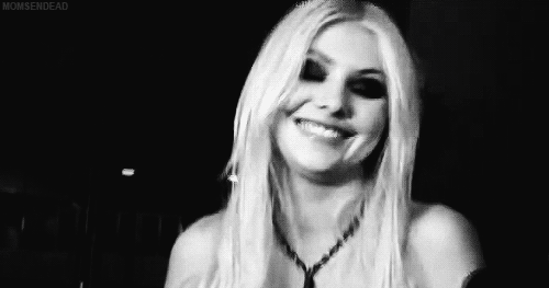 the-pretty-r3ckless - † The Pretty Reckless †Am I the only one...