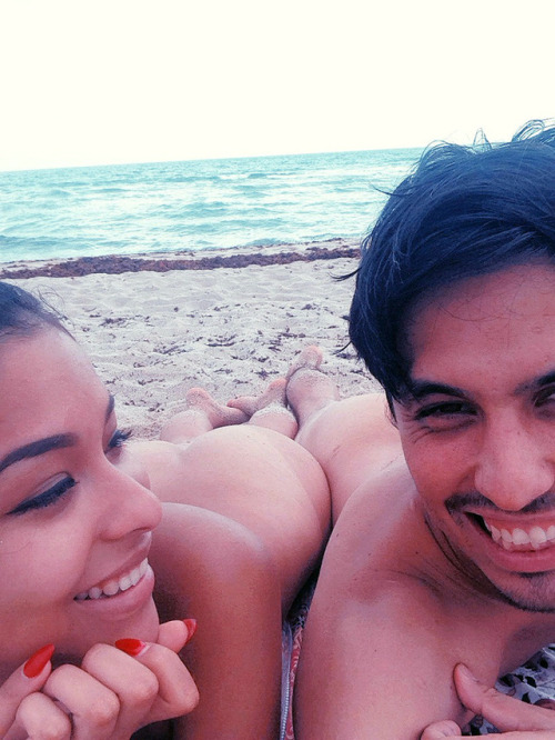blindcreek-beach-florida:haulover-beach:Adorable couple...