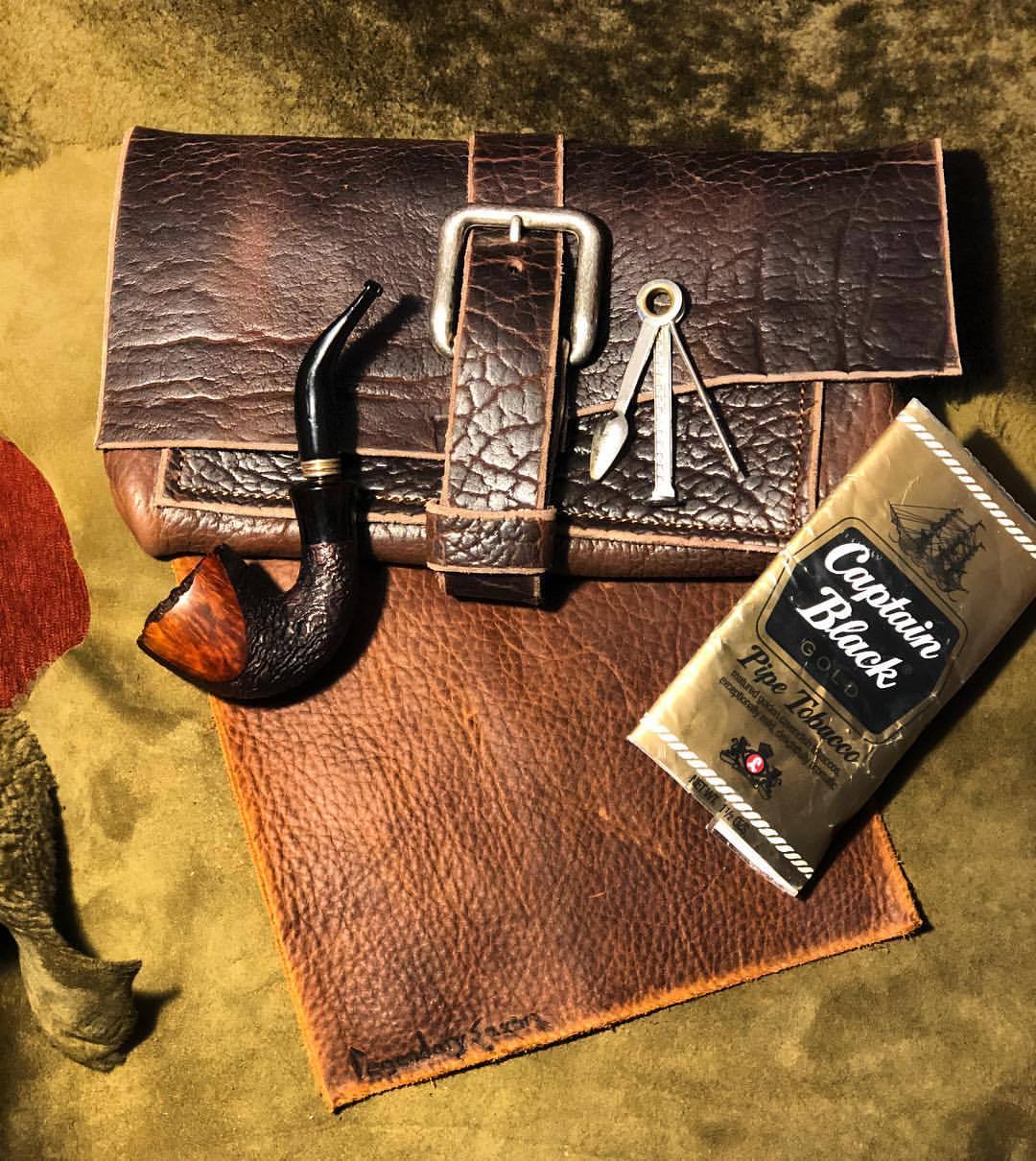 Custom Legendary Saxon 5X10 American bison leather tobacco pipe pouch 🔥💨 and tobacco mat. #madeinusa #veteranmade ⚔️⚒ #ruggedluxury #legendarysaxon #tobaccopipe #pipesmoking #pipetobacco #ytpc www.LegendarySaxon.com