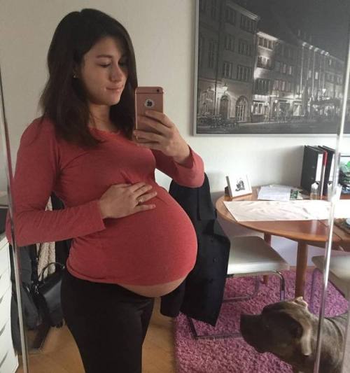 stonerpregnantlover - emptyhead424 - Her (via text) - This is the...