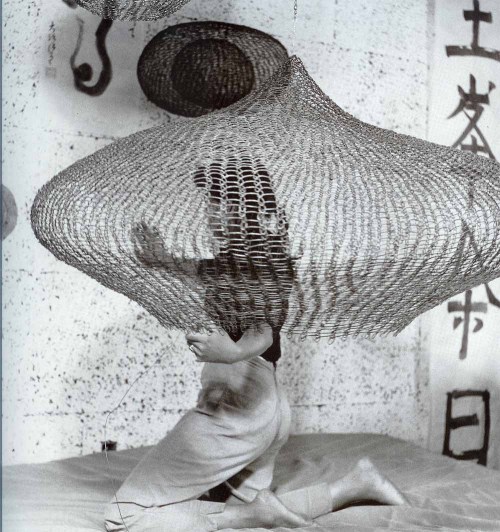 i-love-art - RUTH ASAWA (JAPÓN 1926 – SAN FRANCISCO 2013)