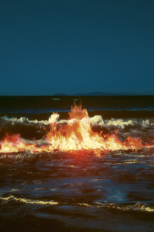 pandorasdirtylittlebox - Ocean Fire | Neil Krug