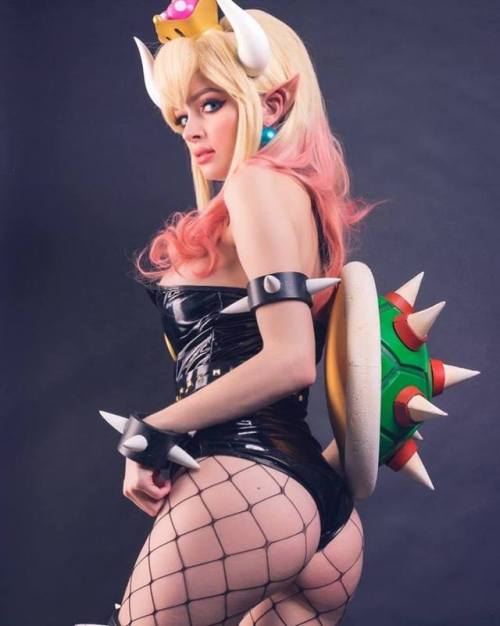 steam-and-pleasure - Bowsette from Mario GamesCosplayer - Kristen...