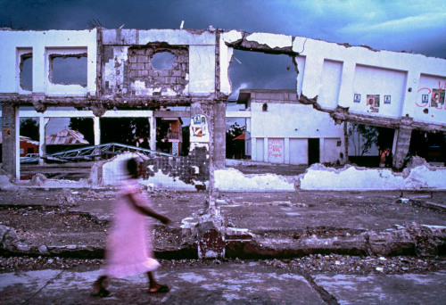 aubreylstallard - Alex Webb, Haiti, 1986-87