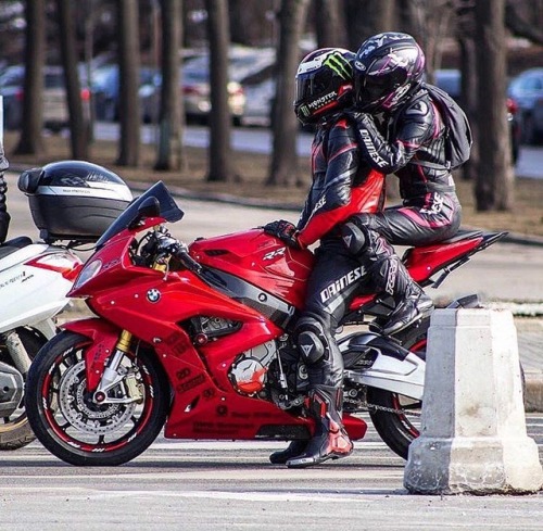 motorcycle-ru - @galaganartem & @innusya11 #motoworld...