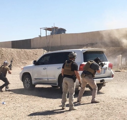 Canadian Close Protection Operators getting some range time in...