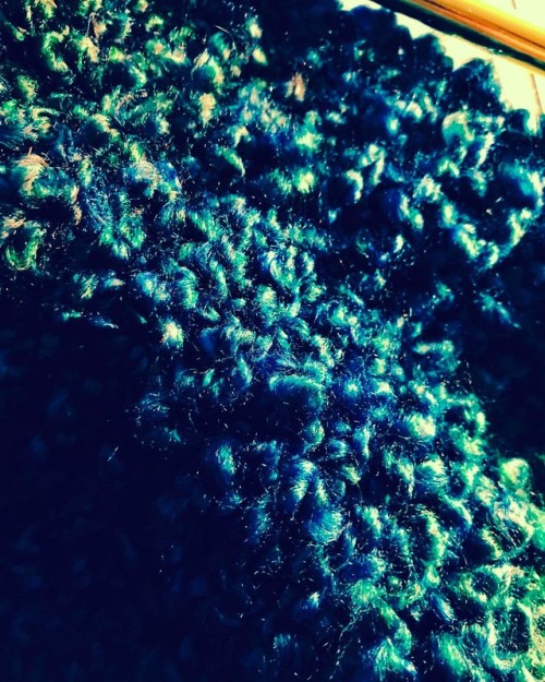 vizziphoto:My next little knitted thing for the babies