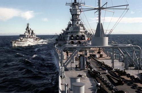historicaltimes - German destroyer FGS Schleswig-Holstein ...