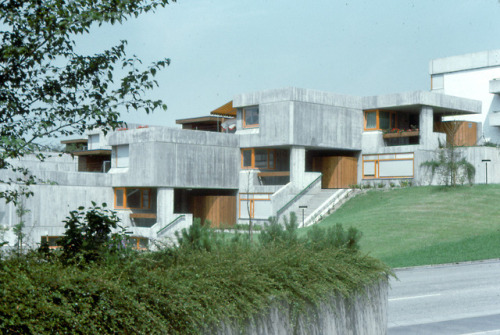 germanpostwarmodern - Terrace Housing Estate “Boxbergkuppe”...
