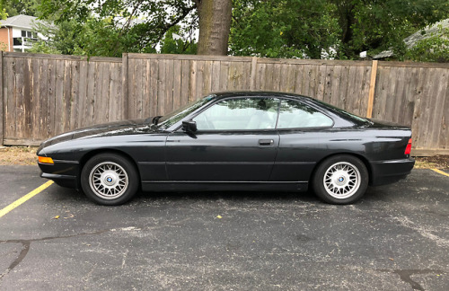 1989-1997 BMW 850i spotted in the Chicago area.This smooth...