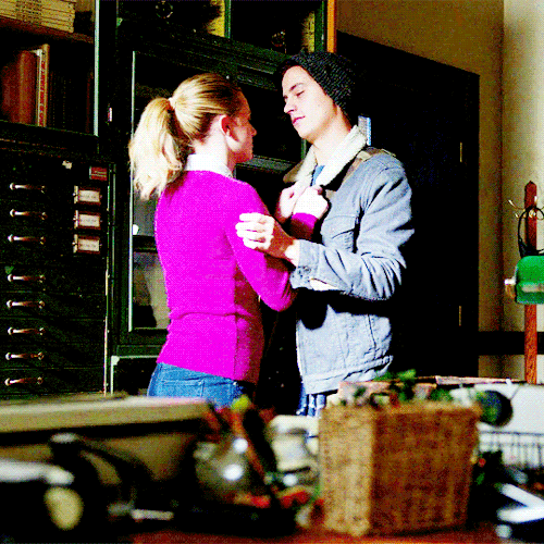 bughead - forehead kisses are wildly underrated. just something...