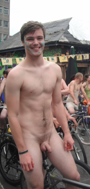 men-photos - alanh-me - 31k+ follow all things gay, naturist...