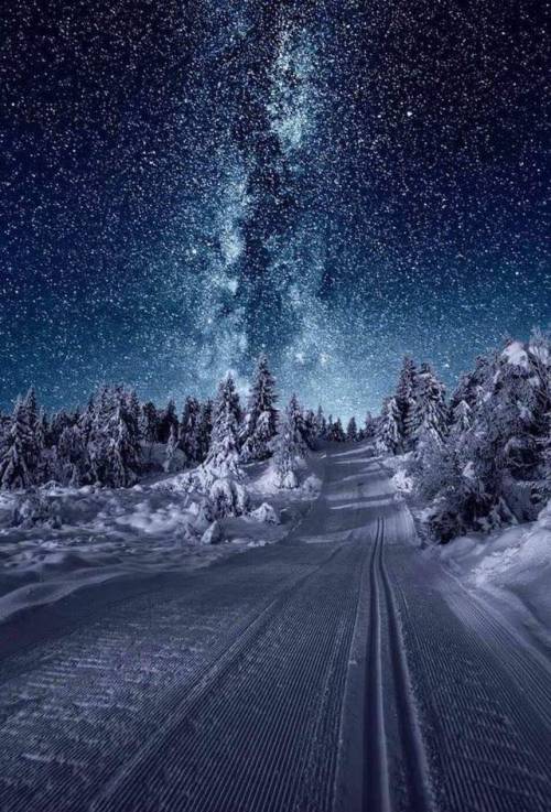 thebeautifuloutdoors - Clear night in Norway...