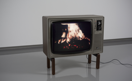 ortut:Jan Dibbets - TV as a Fireplace, 1969