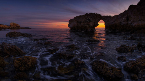 te5seract:Sunset From The Cave &Twilight Through The...