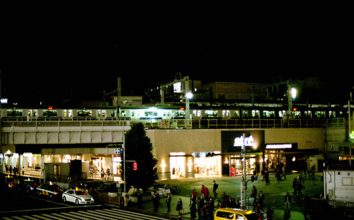 colourfullife4 - #2 - Ueno station, TokyoNikon FE, Agfa Vista...