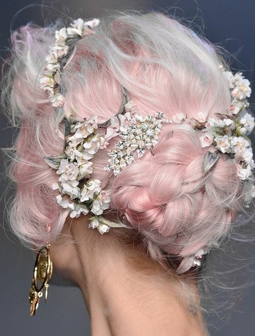 the-mermaidhouse:Dolce & Gabbana Spring 2014