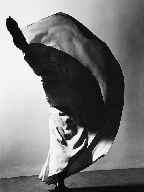 wehadfacesthen - Dancer Valerie Bettis, 1944, photo by Barbara...