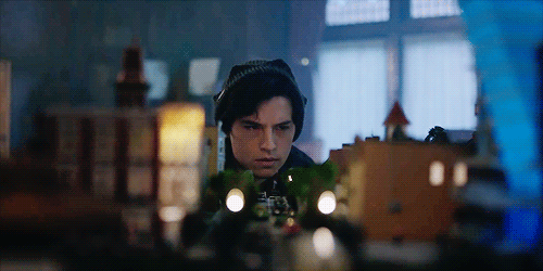 Image result for riverdale season one jughead gif