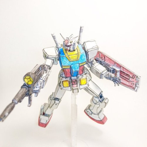 newtypestring - HGUC RX-78-2 Gundam (color pencil paint...