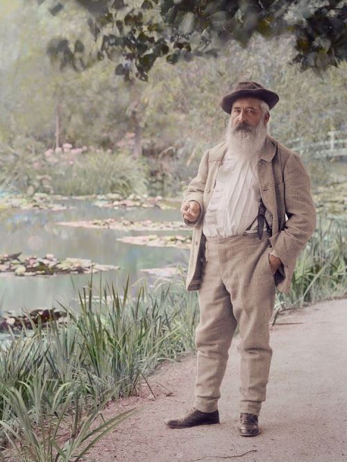 dappledwithshadow:Claude Monet in his garden at Giverny, summer...